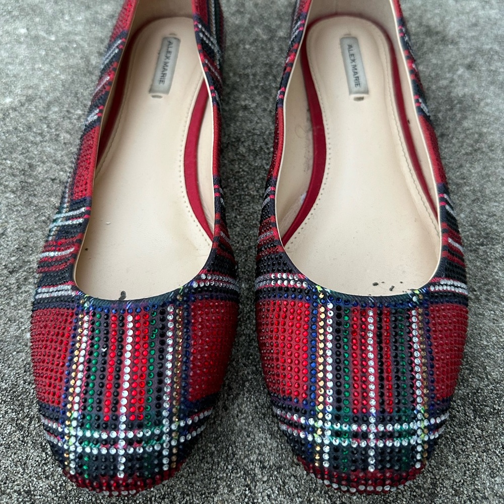 Flats — Alex Marie — Red